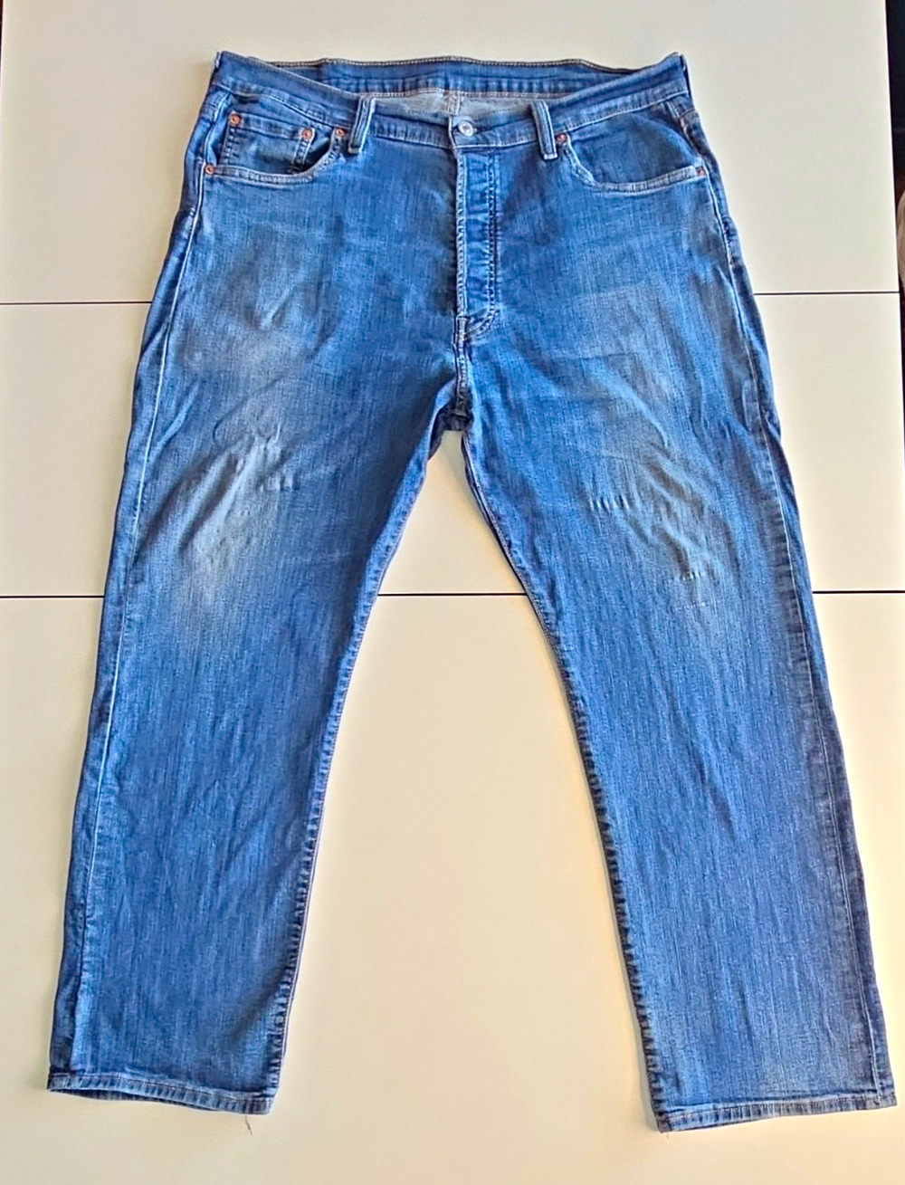 Levi's 501 Original Fit Jeans Men's 40x30 Medium Wash Straight Leg Button Fly